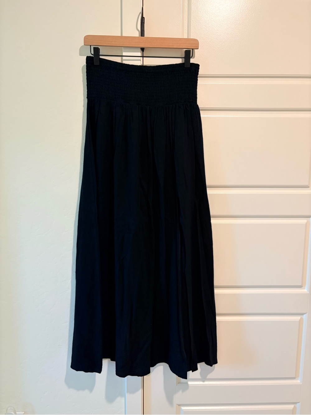 HYFVE Sz L Festival Black Smocked-Waist Maxi Skirt Front Slit